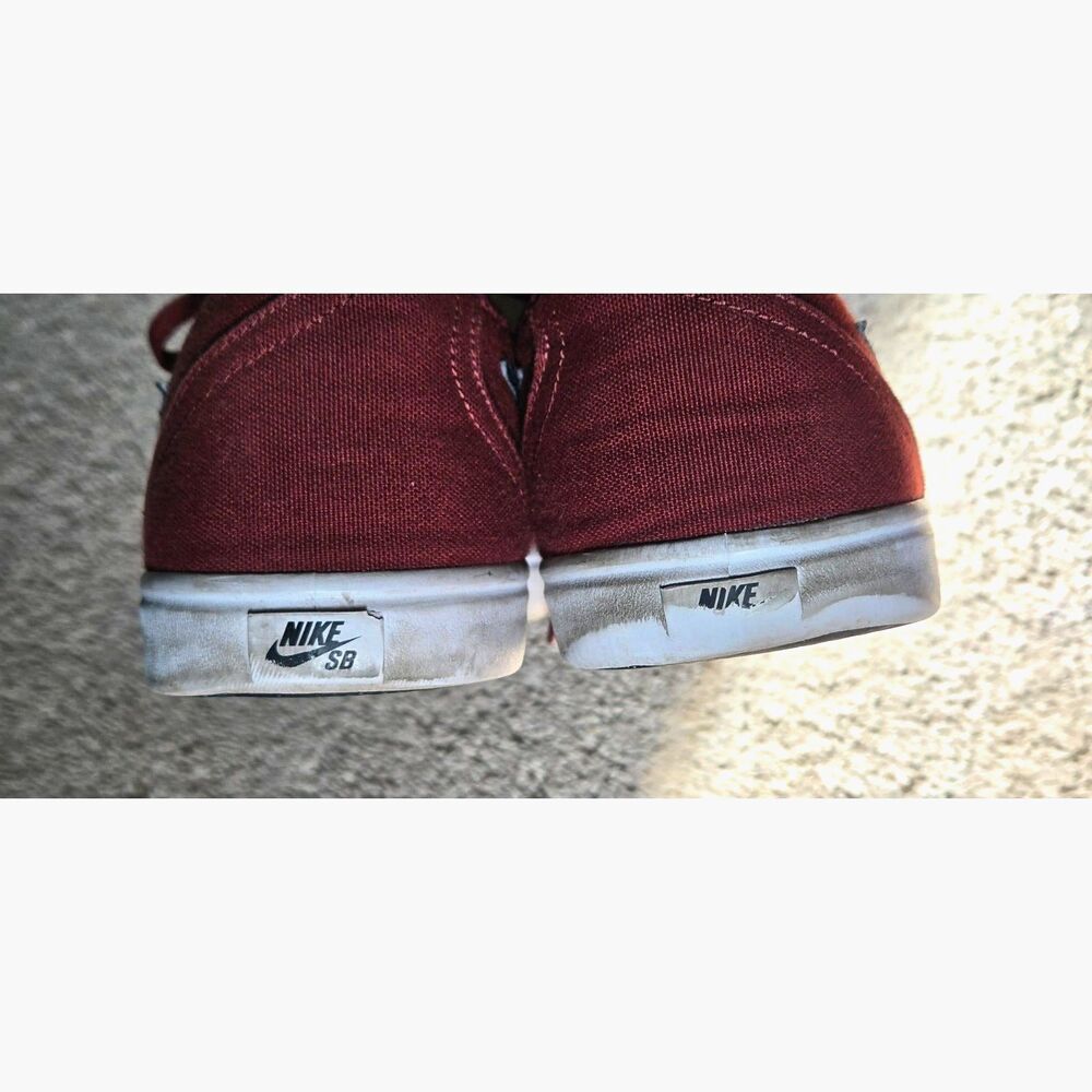 Nike Sb Check Solarsoft Sneakers View 5